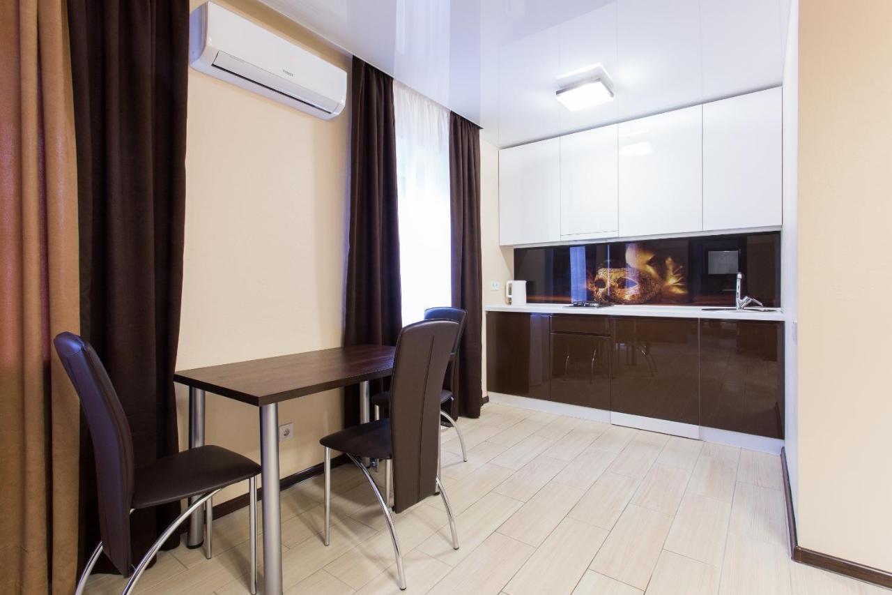 Kharkiv Apartments On Nauky Avenue Bagian luar foto